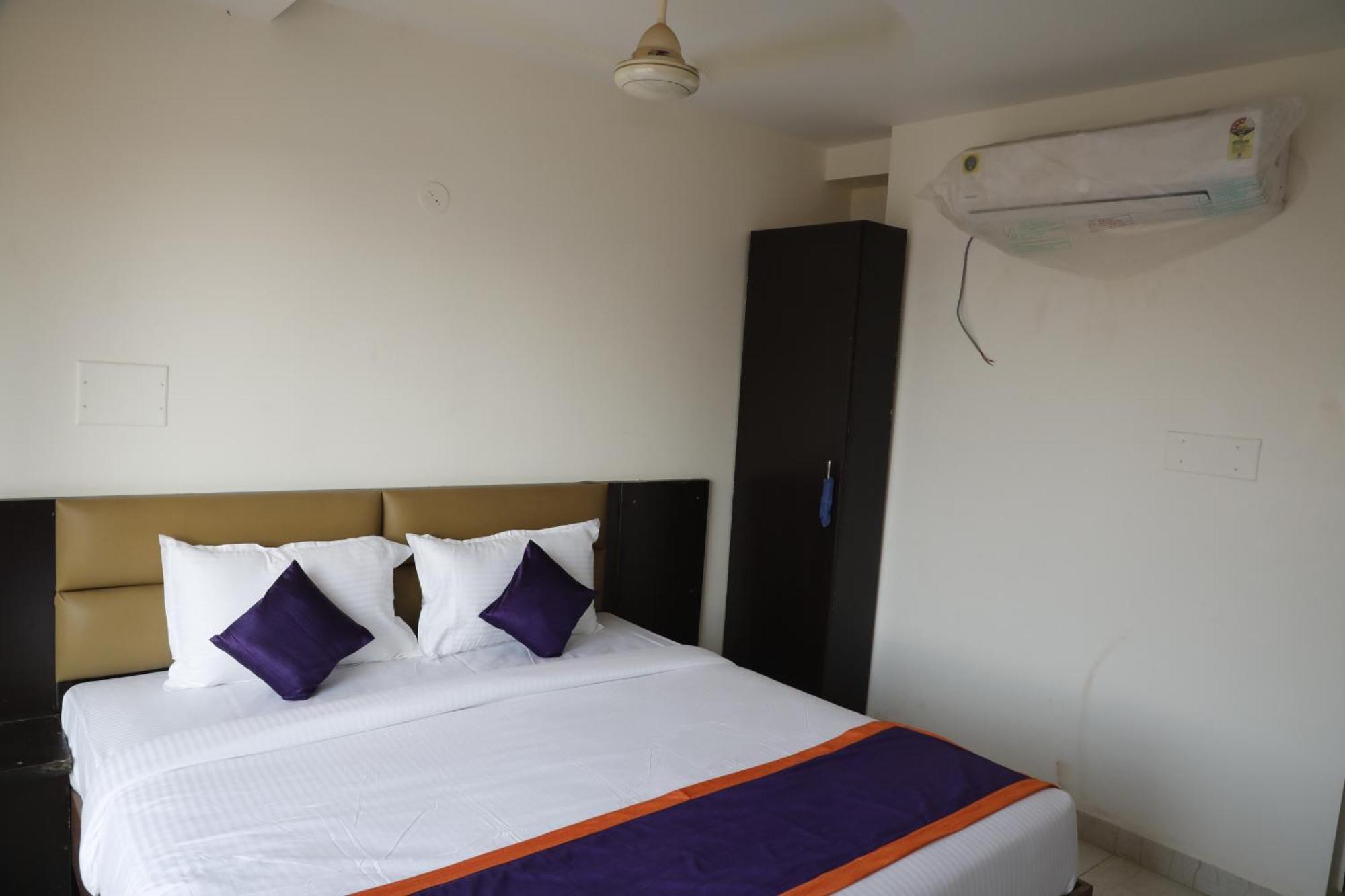 Balaji Gold Inn Hotel Hubli Exterior foto